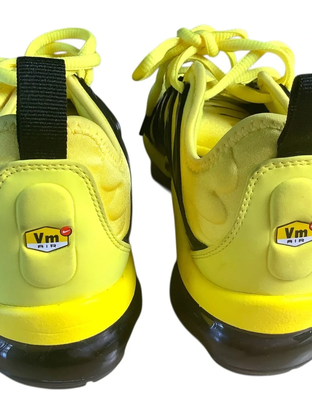 Nike Air Vapromax Plus “Bumble Bee” yellow and black sneakers men’s size 7